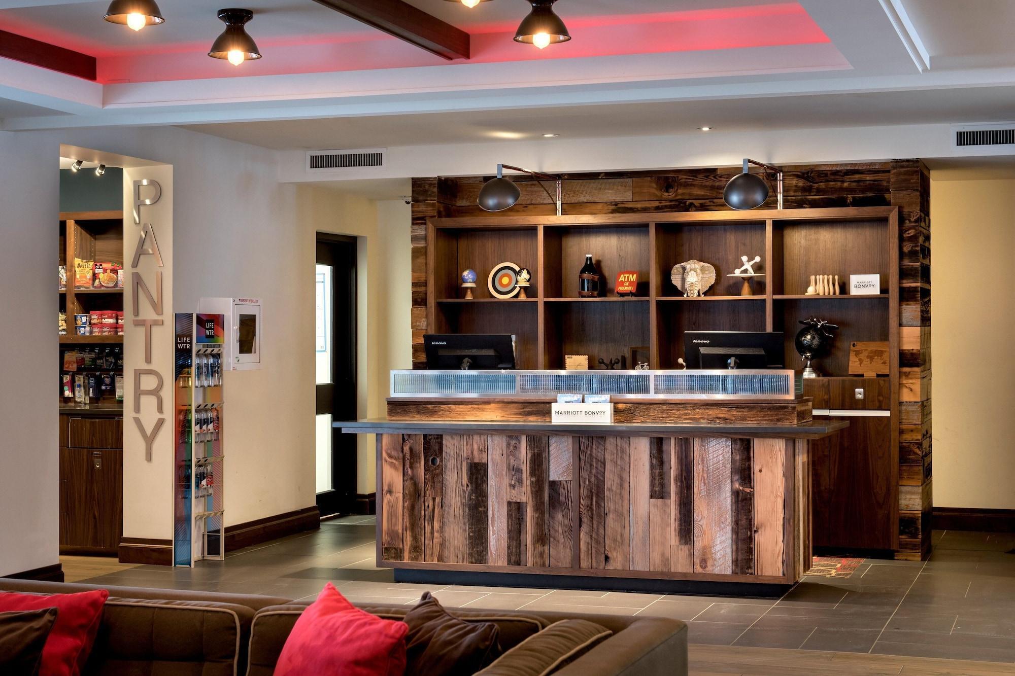 The Crossroads Hotel - Newburgh Eksteriør billede